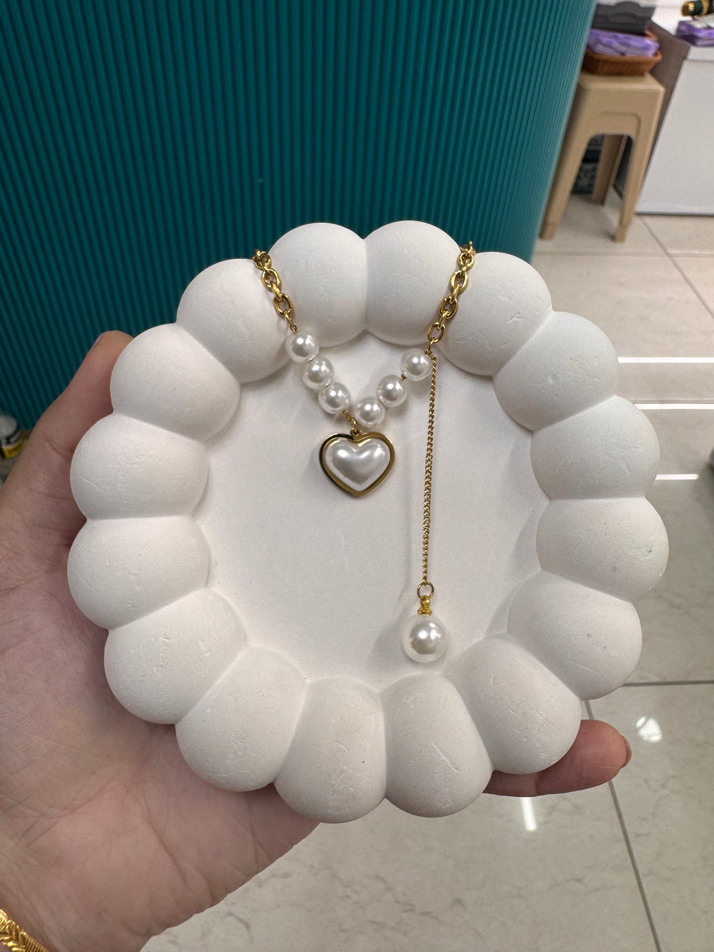 Pearl heart anti tarnish necklace