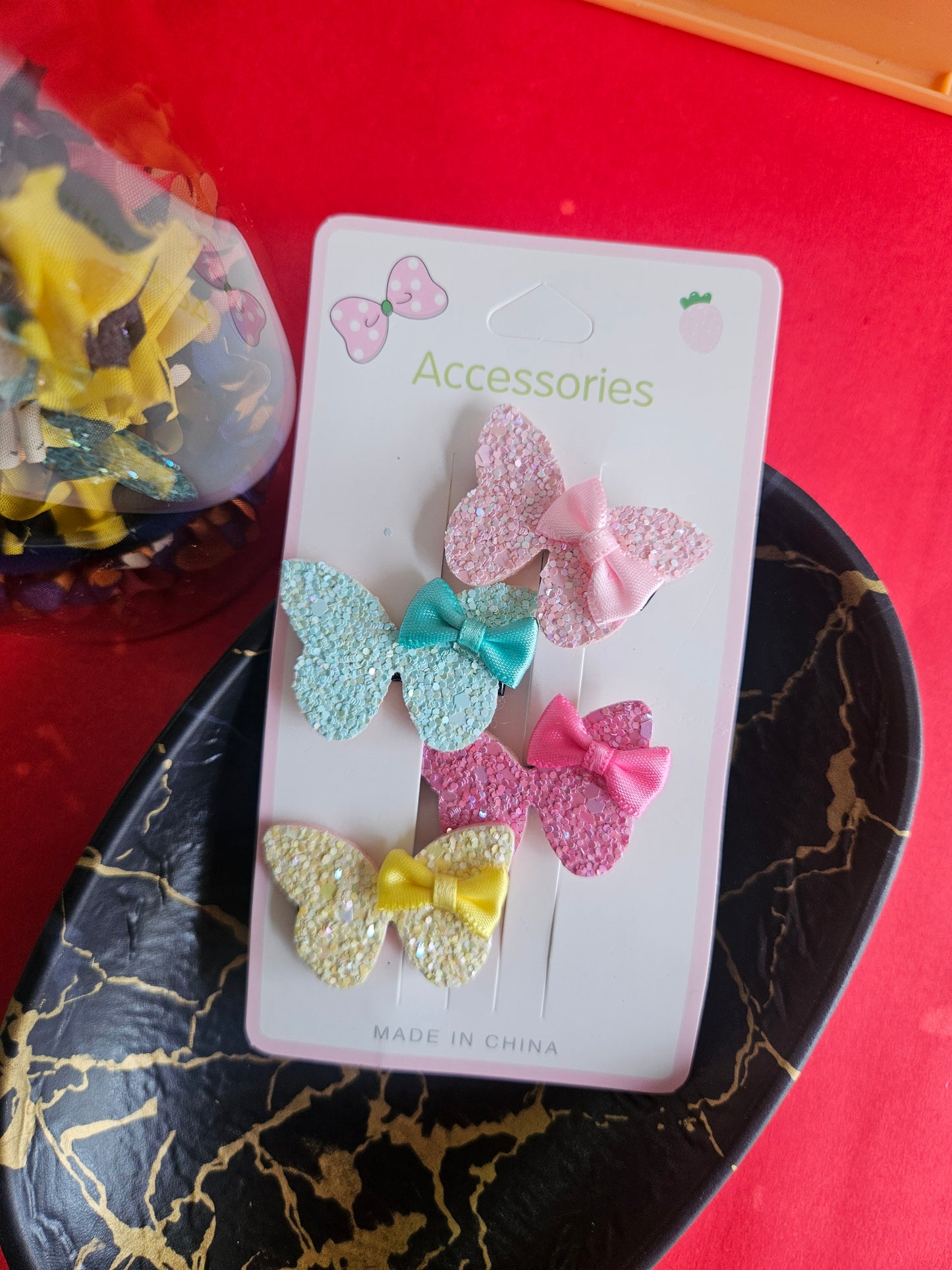 Butterfly clips cards