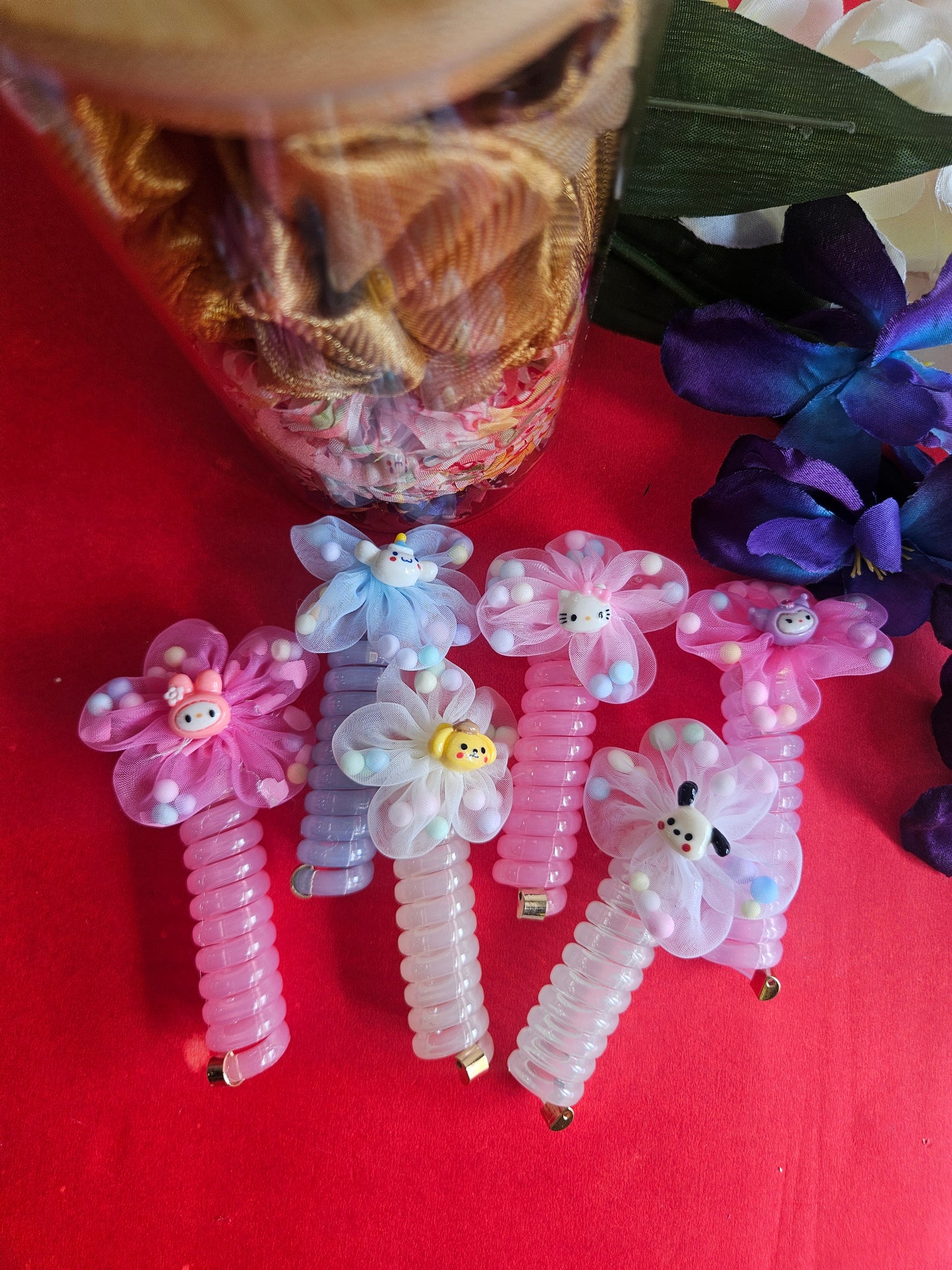 Sanrio flower springs