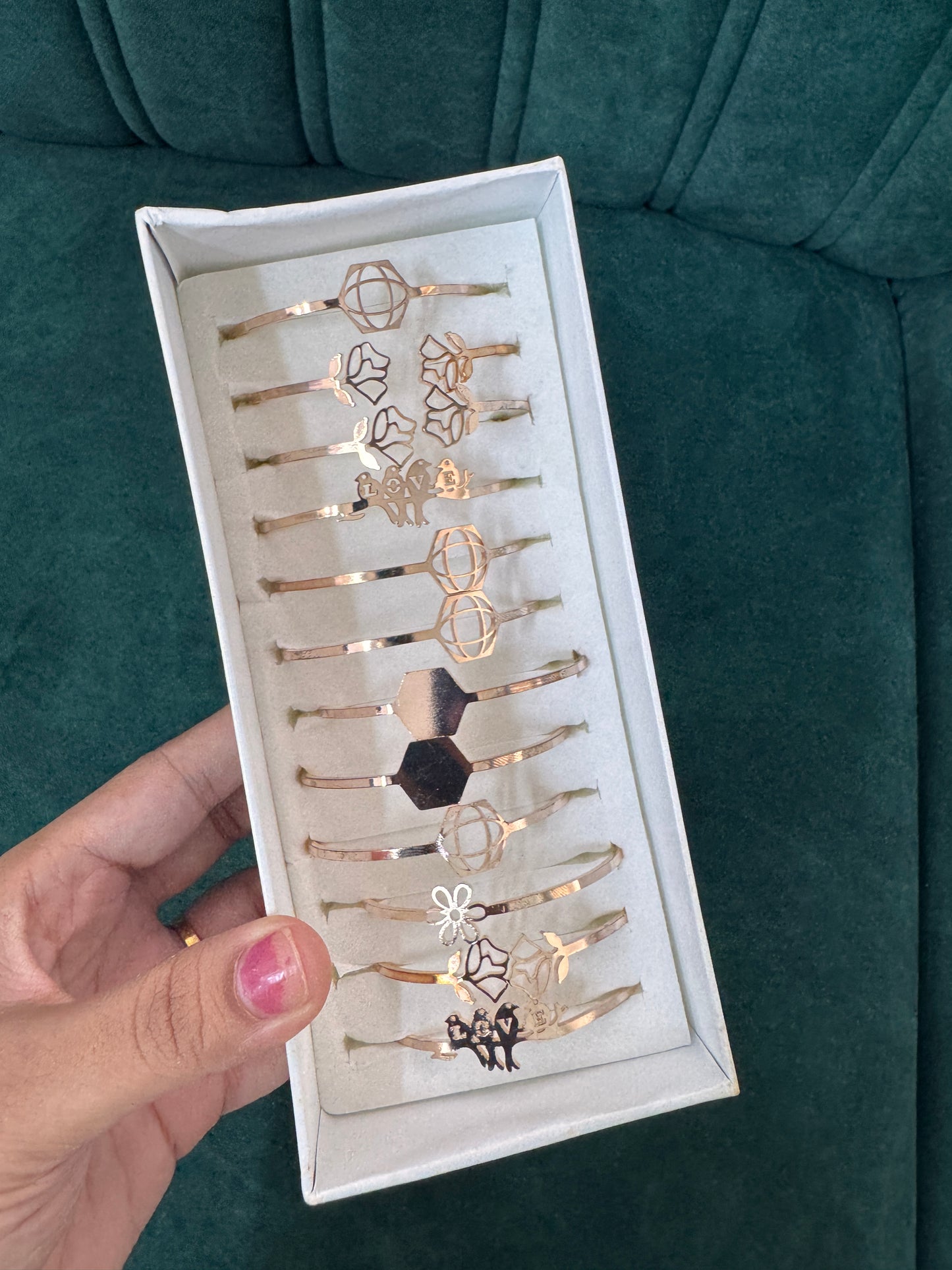 Gold fancy kadas