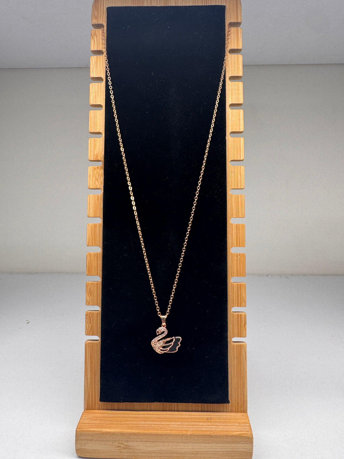 Duck rose gold pendant chain