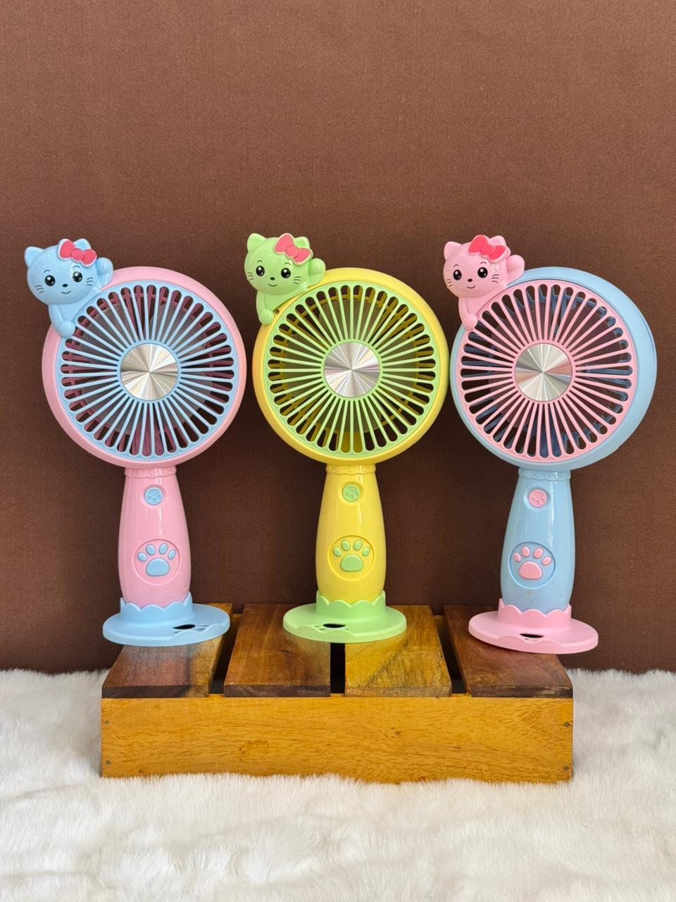 Kitty chargeable fan