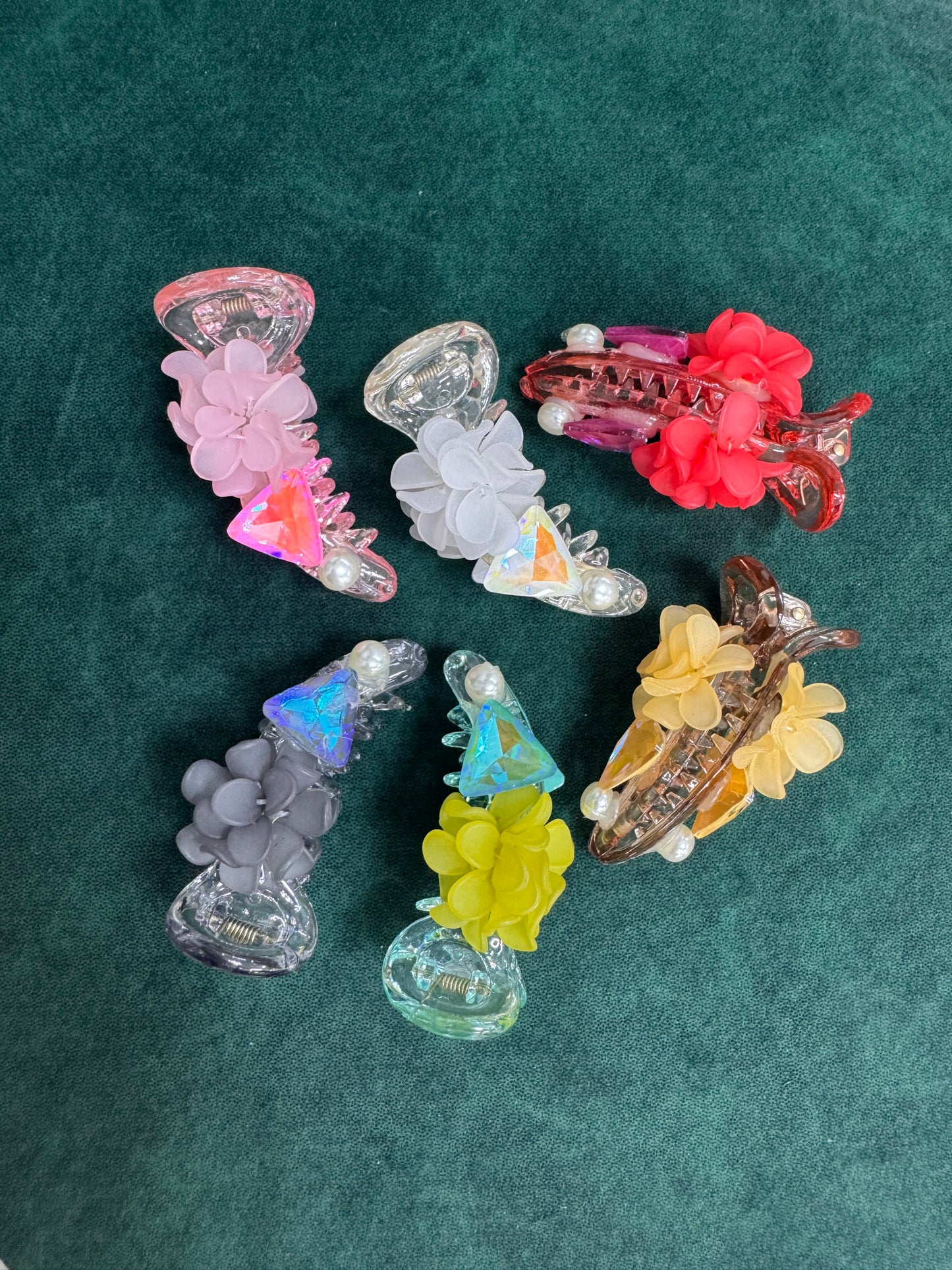 Mini stone banana clips