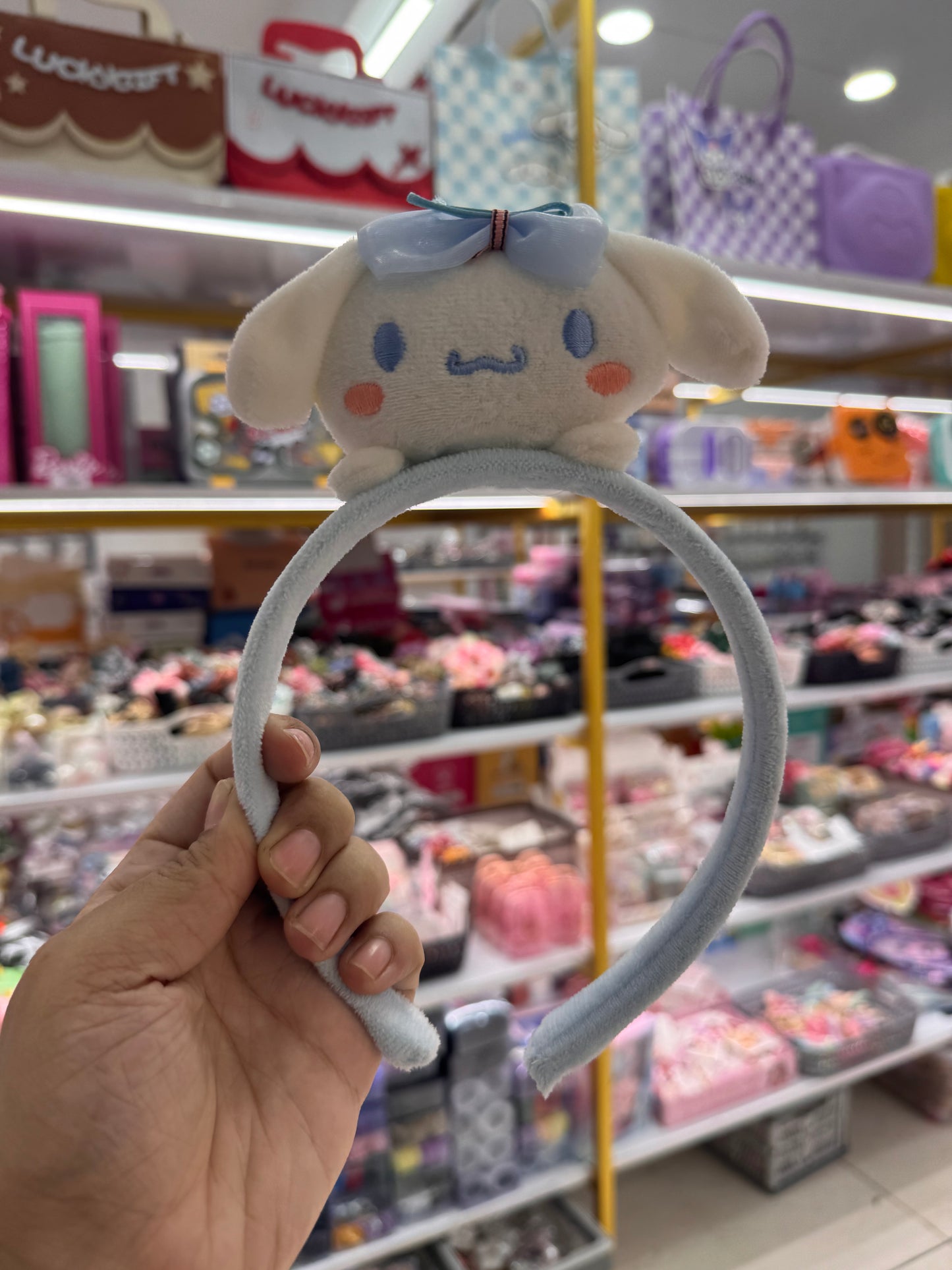 Cinnamon roll headband