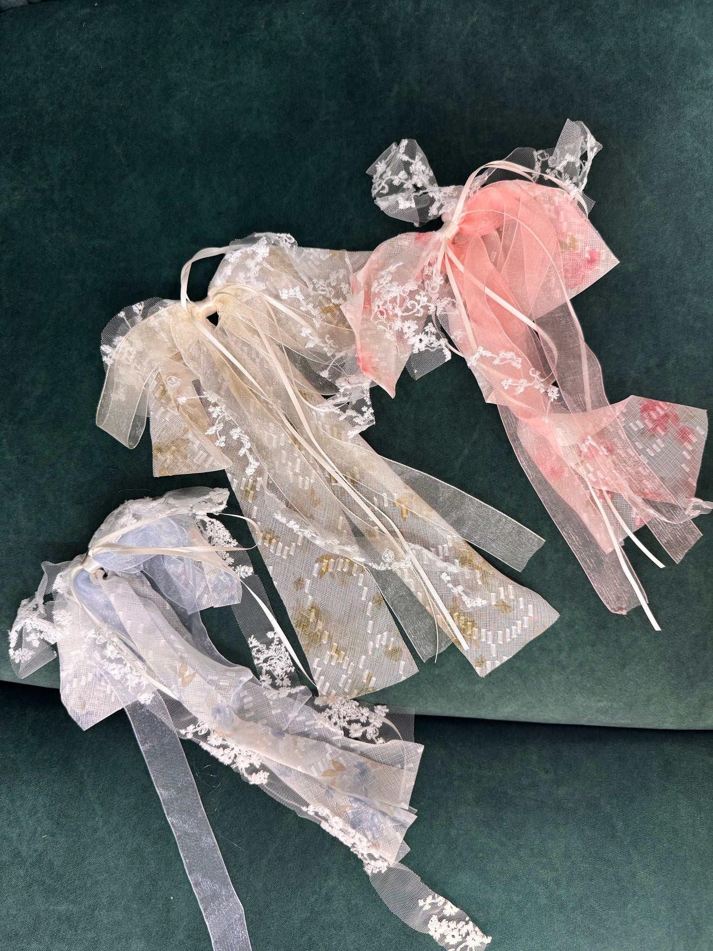Long bow clips