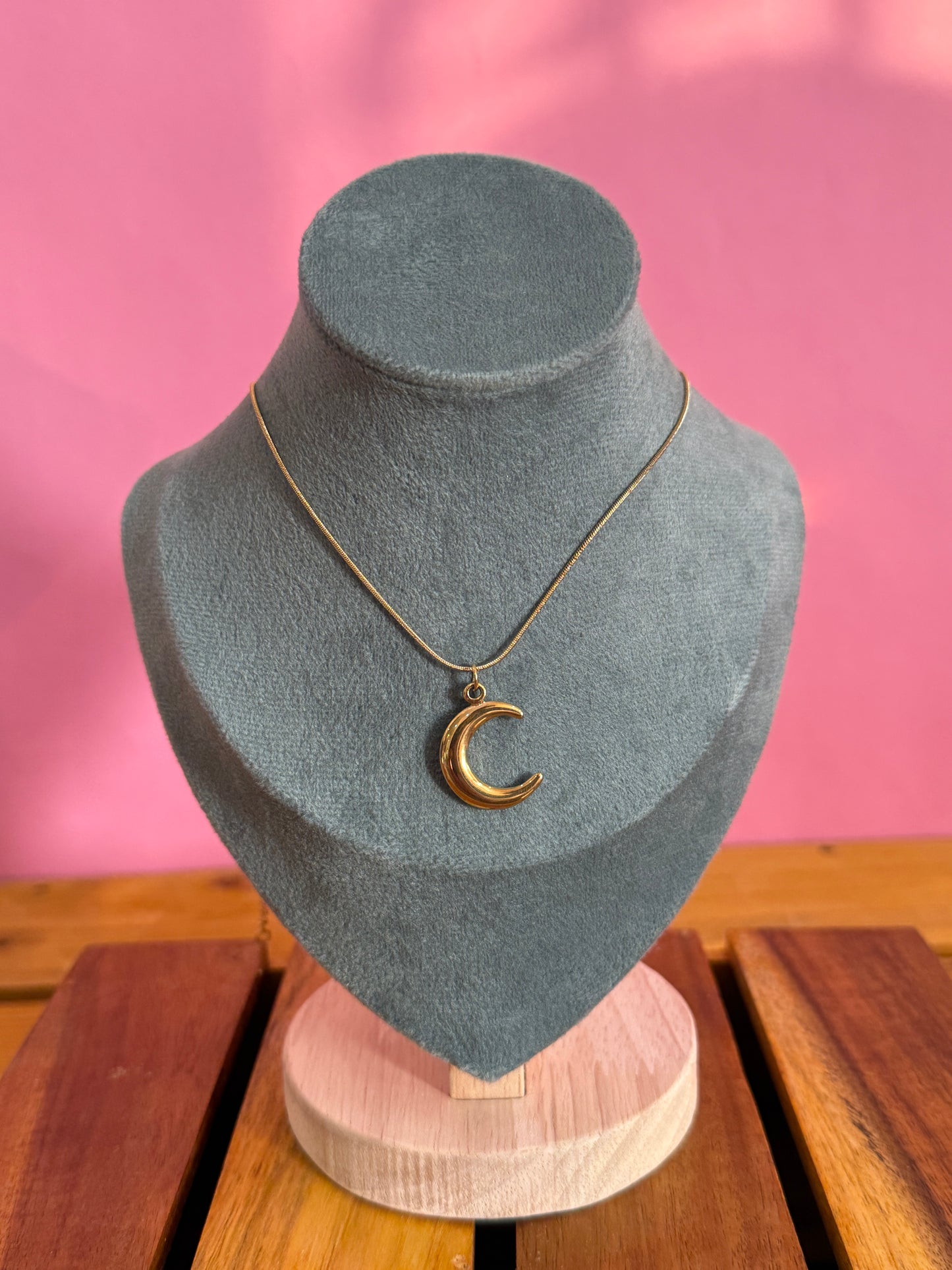 Moon chain