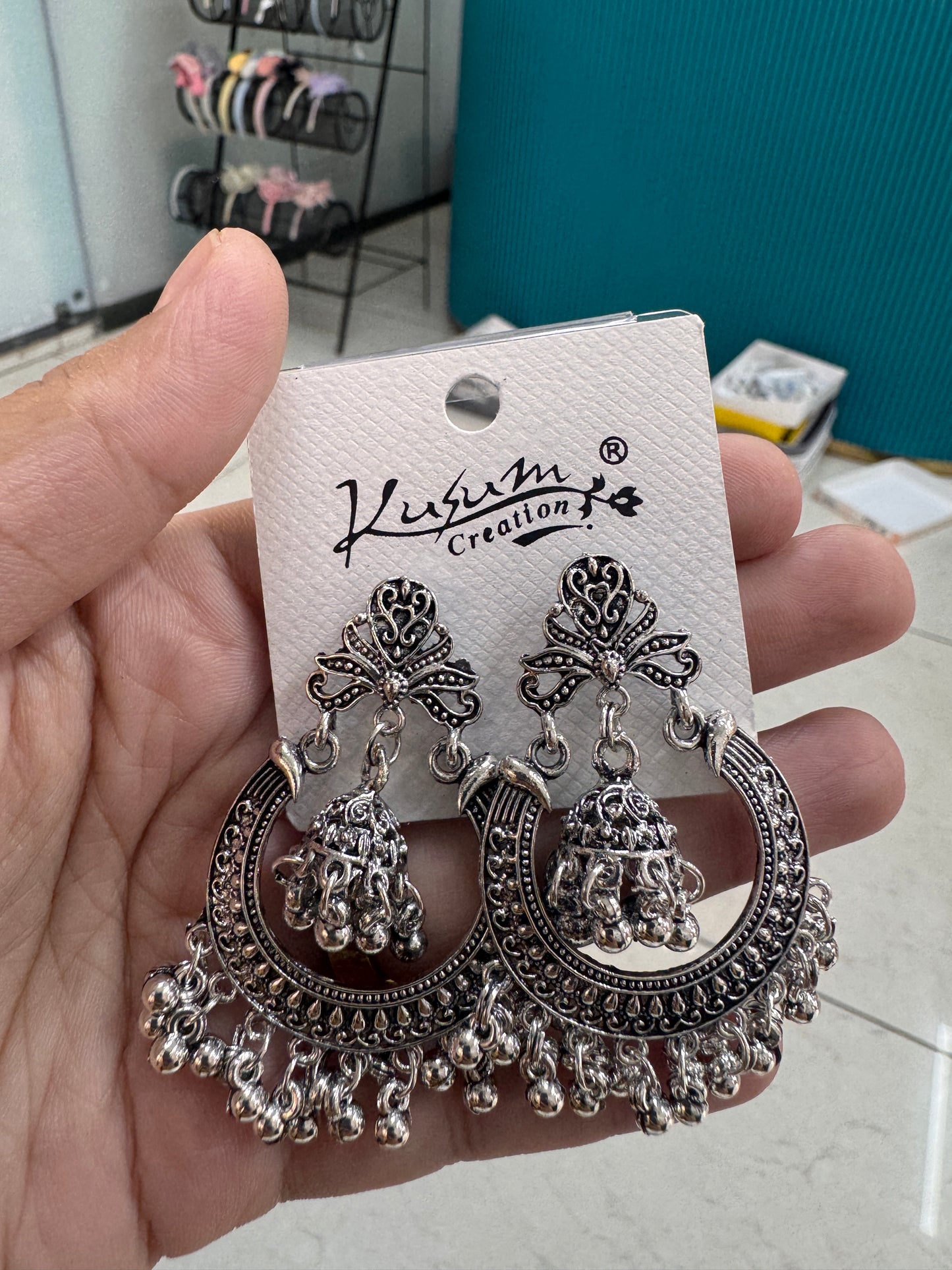 Jhumka chandbali