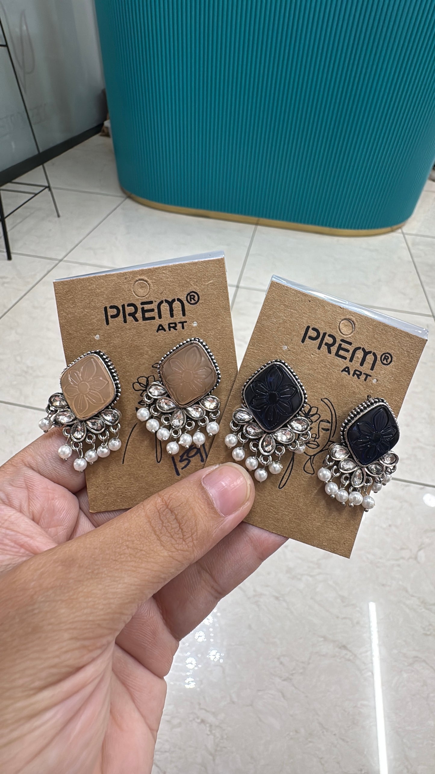 Jade earstuds
