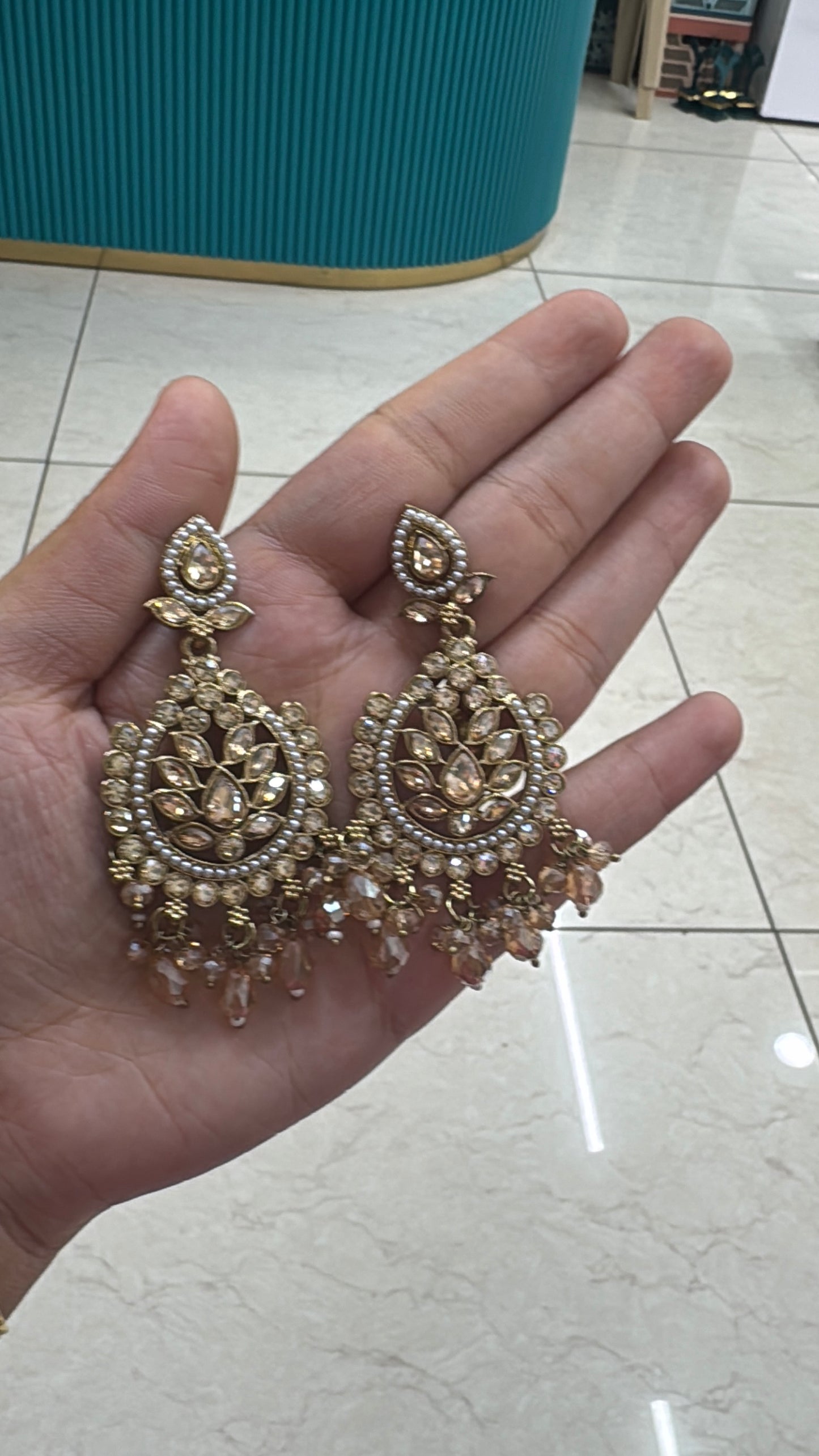 Kunda pearl drop earrings