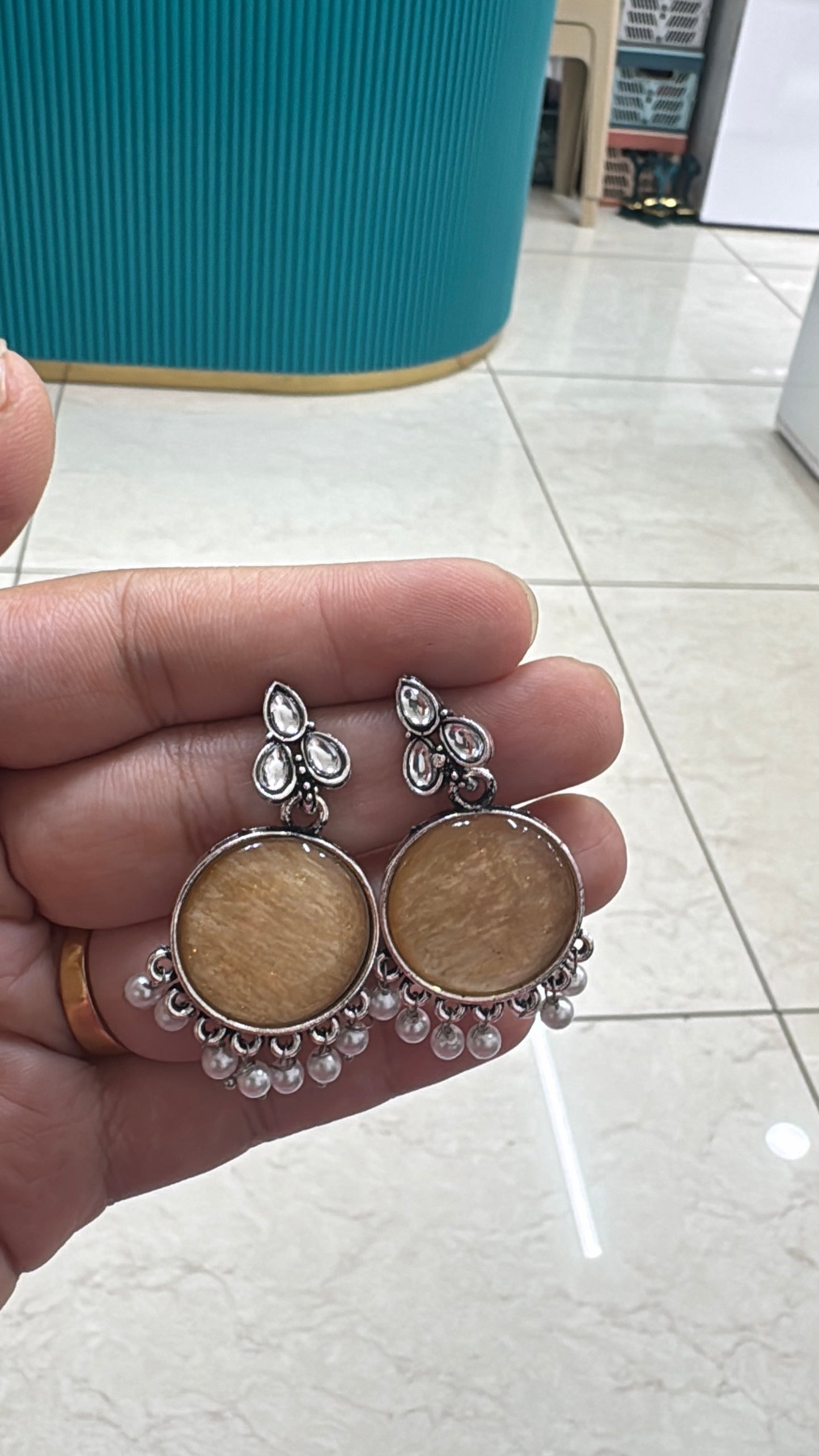 Kundan earrings