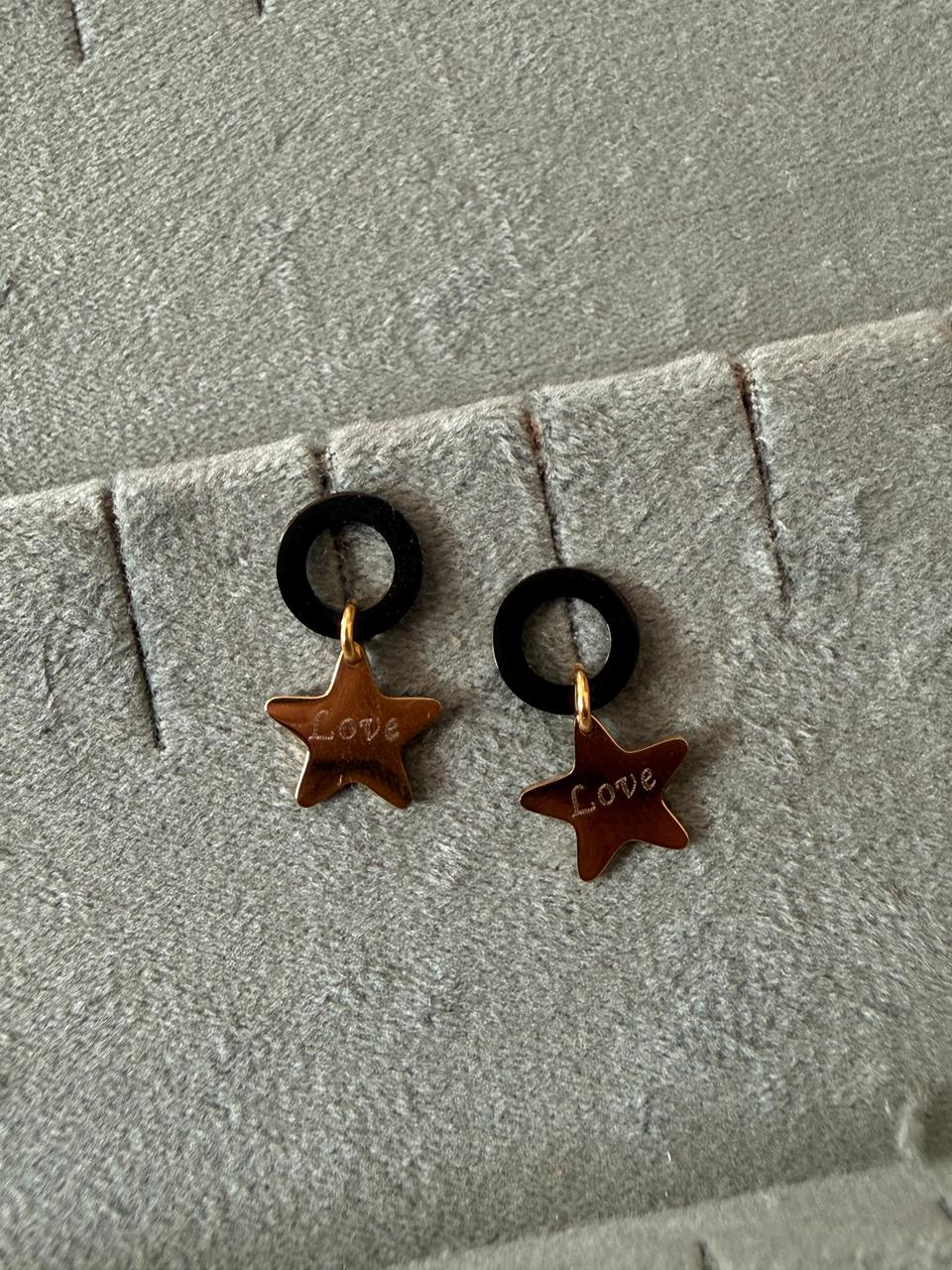 Mini star earrings