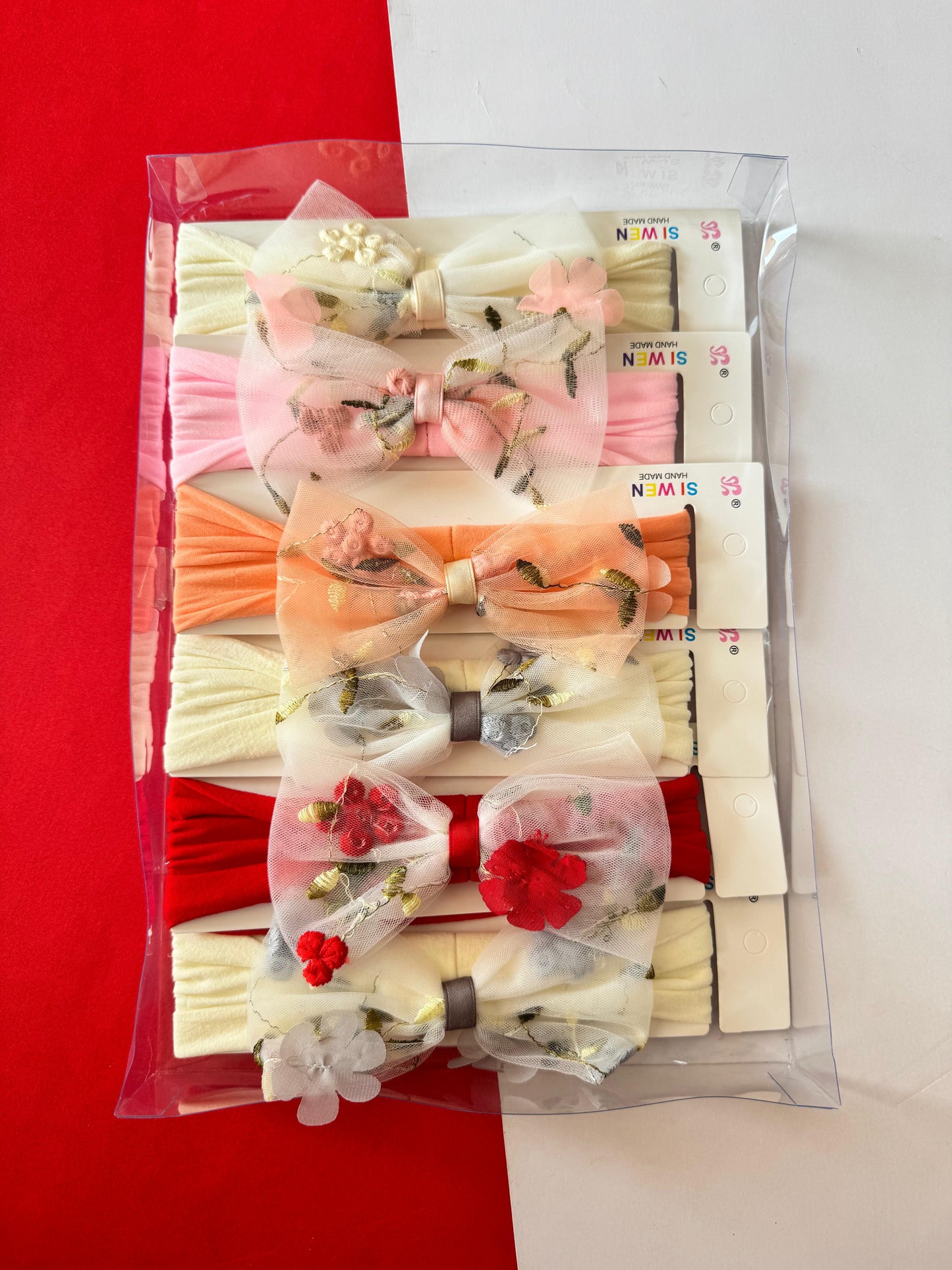 Elastic bow headband