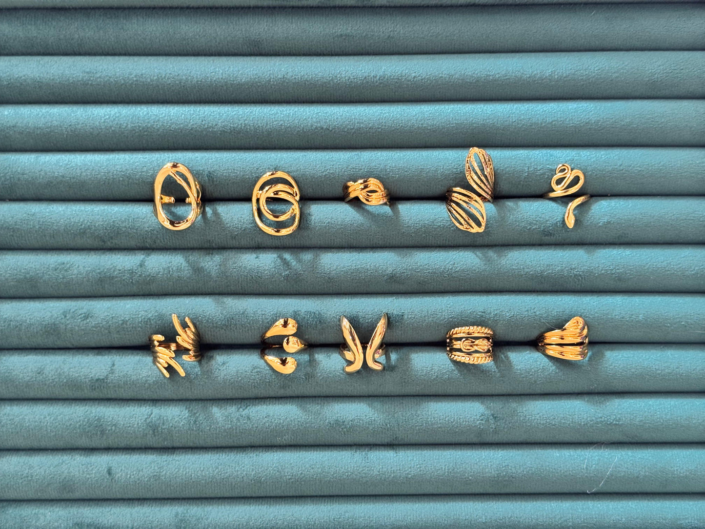 Adjustable gold anti tarnish rings