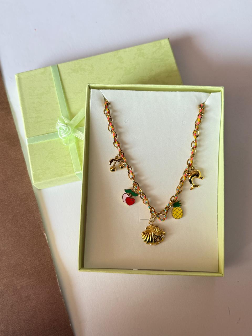 Shell charms thread chain