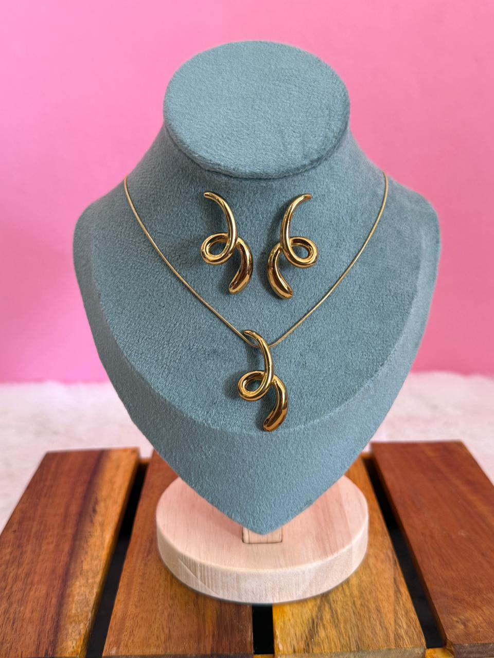 Gold 18k set