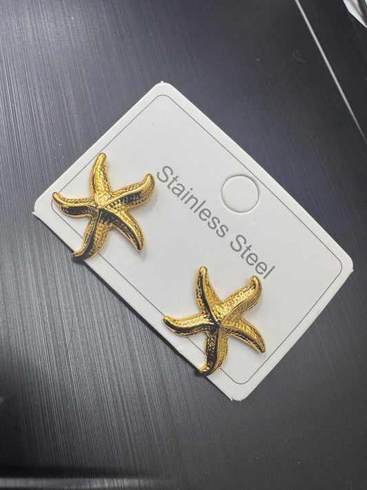 Anti tarnish star studs