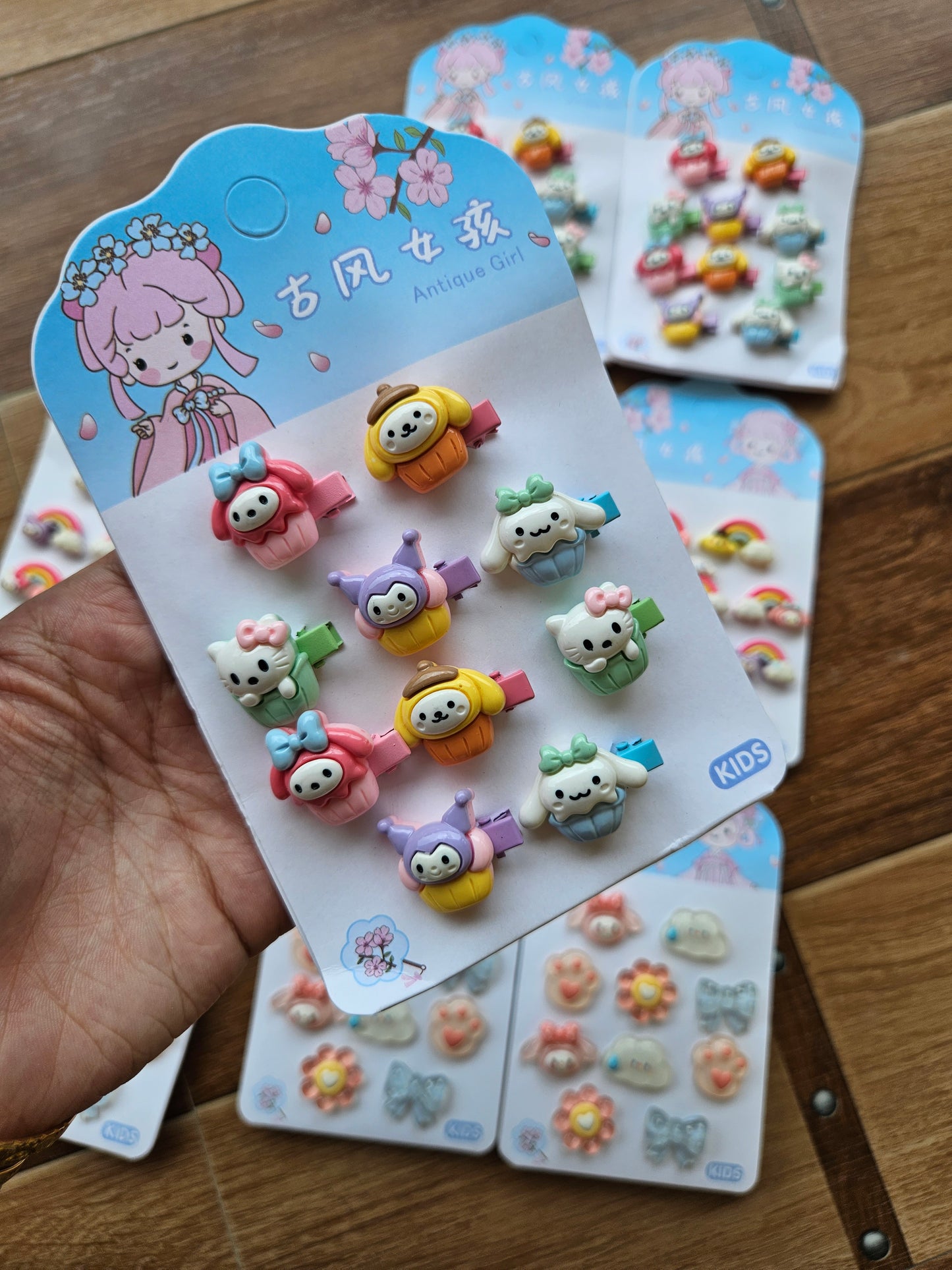 Sanrio clip cards