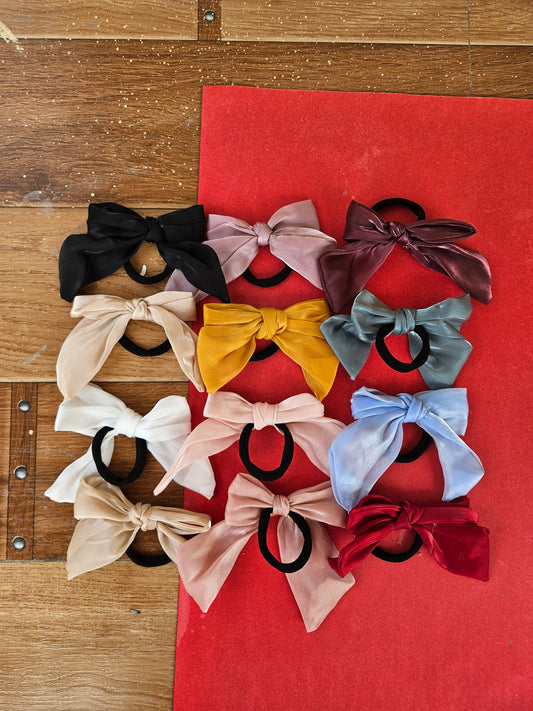 Organza bow scrunchies