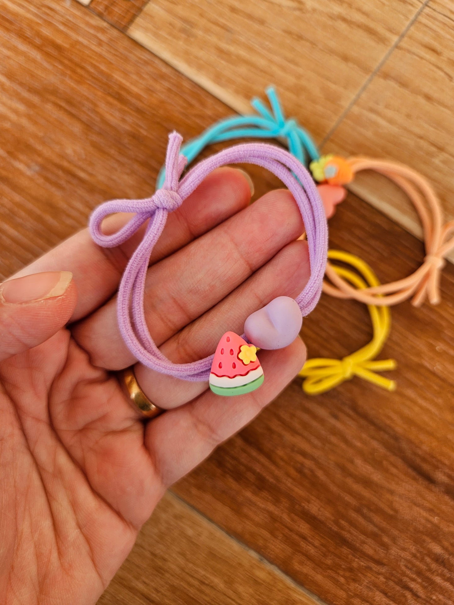 Fruit hairties