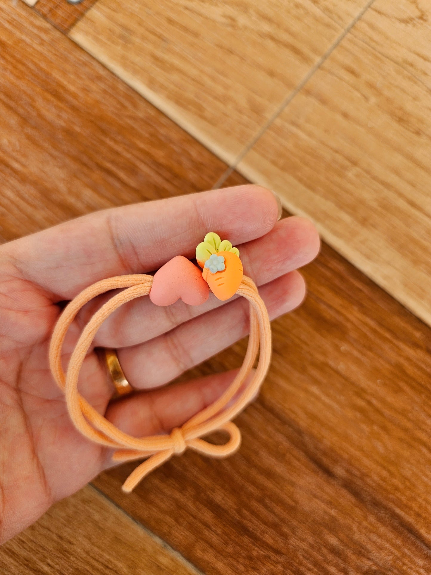 Fruit hairties