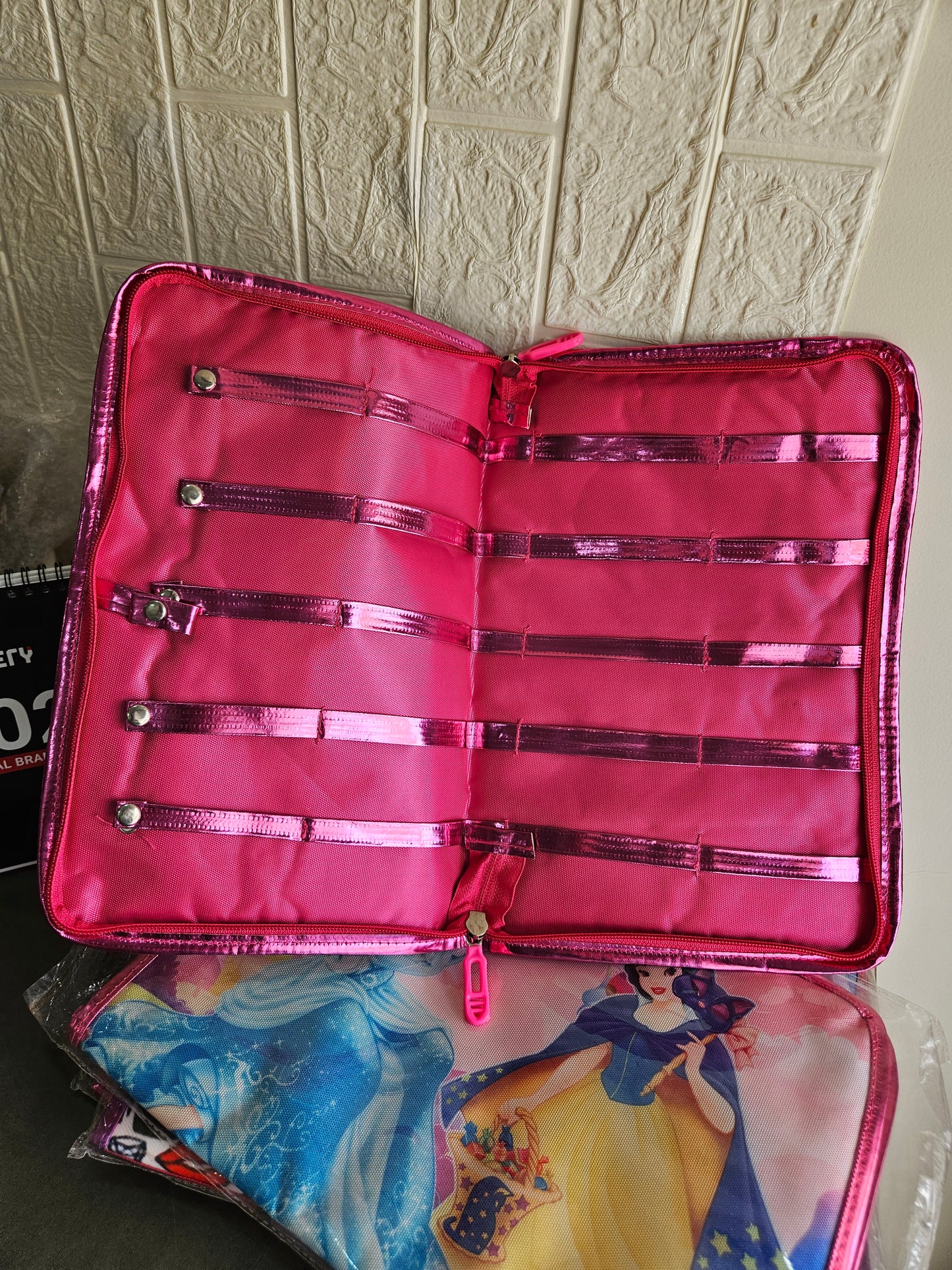 Clip organizer