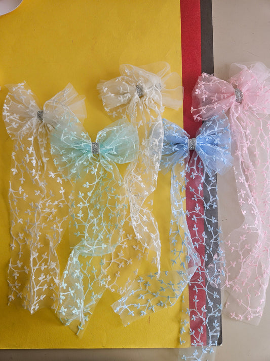 Organza netted tail bows