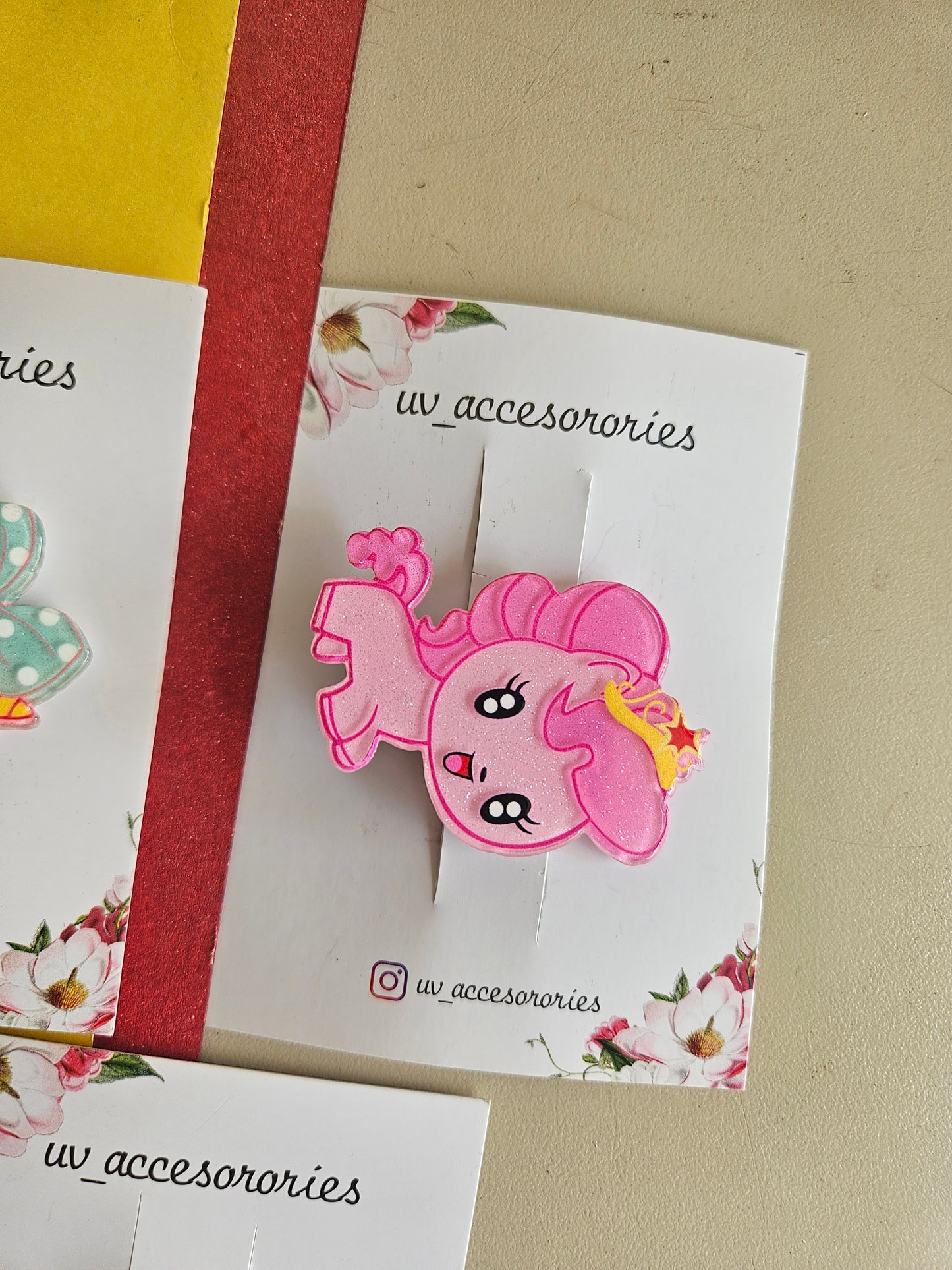 Unicorn gloss clips