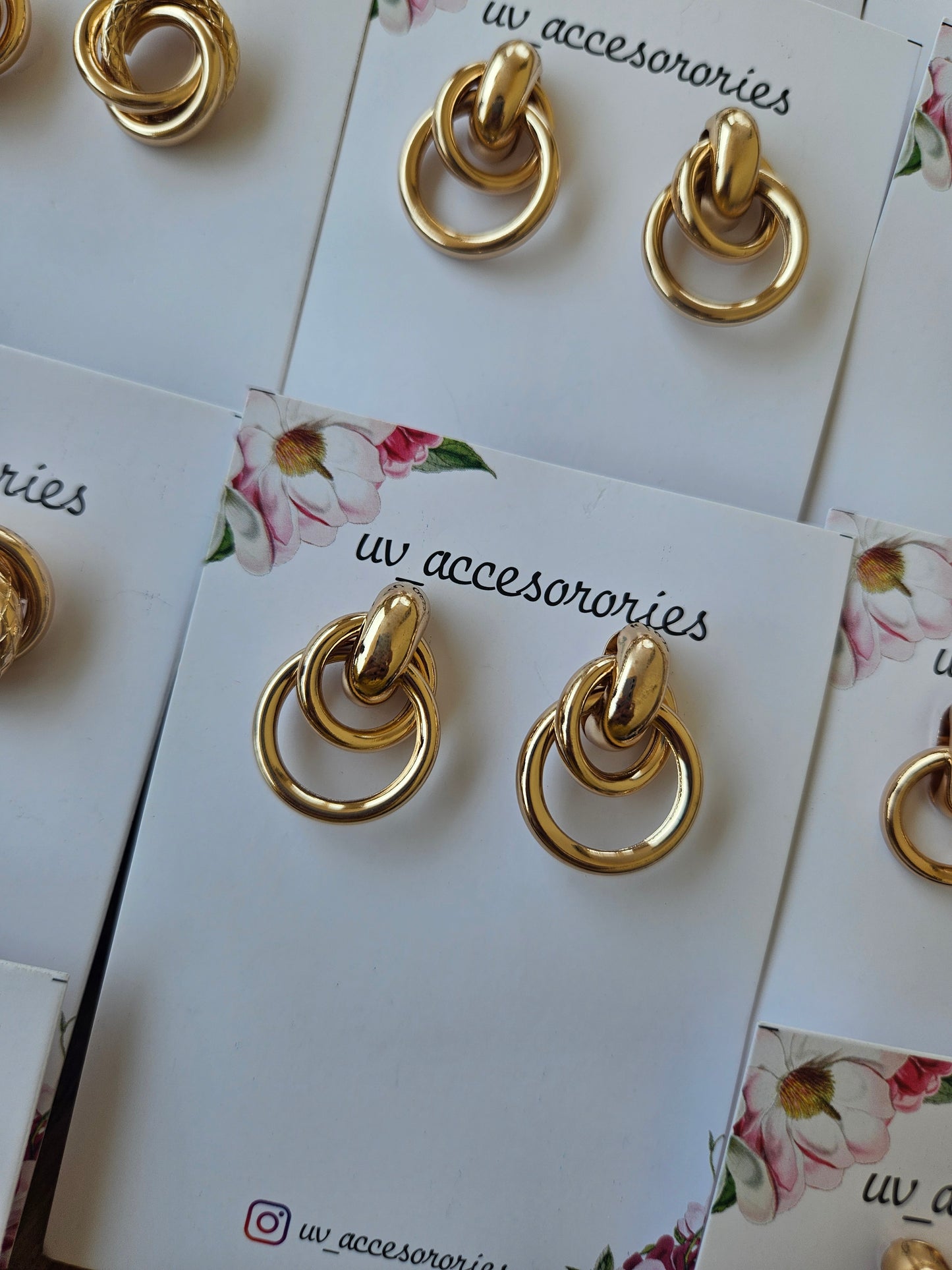 Gold trending earrings