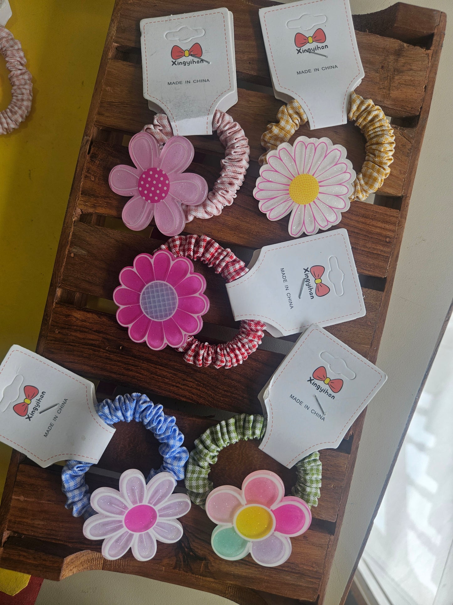 Flower skinny scrunchies