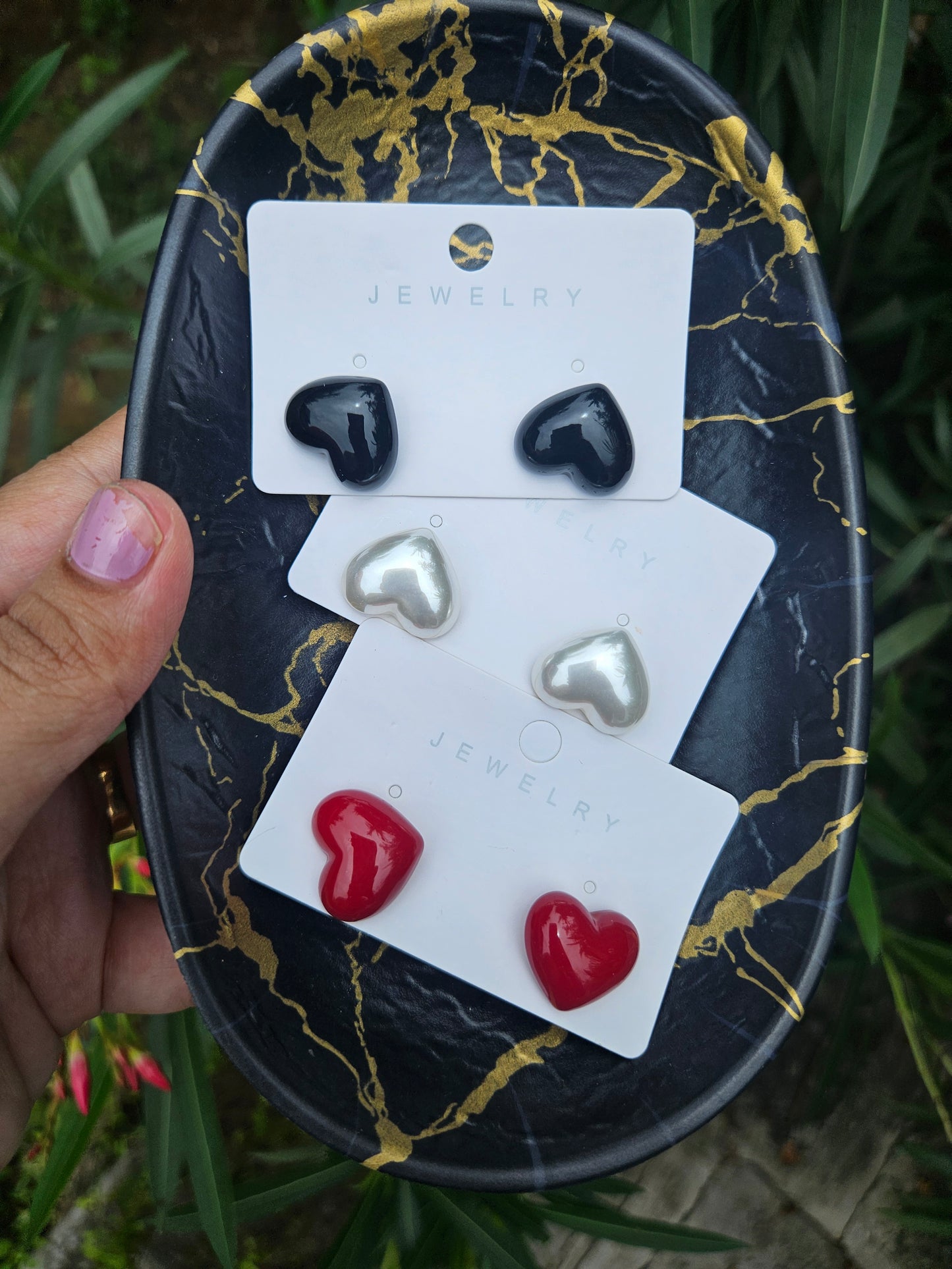 Korean heart studs