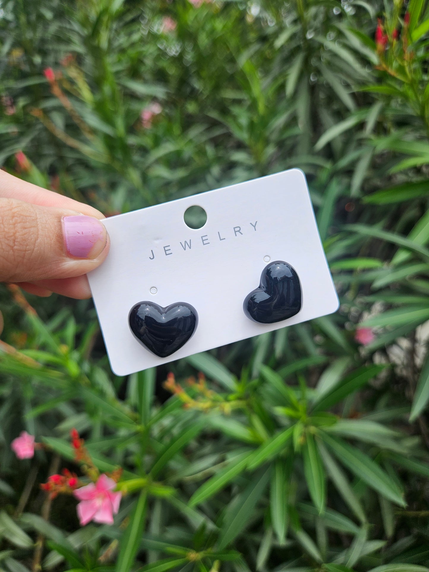 Korean heart studs