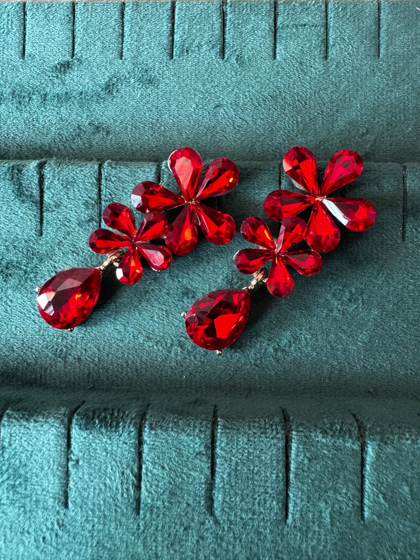 Kundan flower hangings