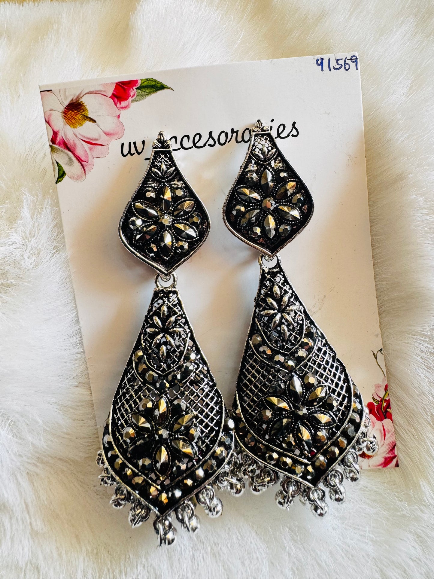 Heavy jhumkas