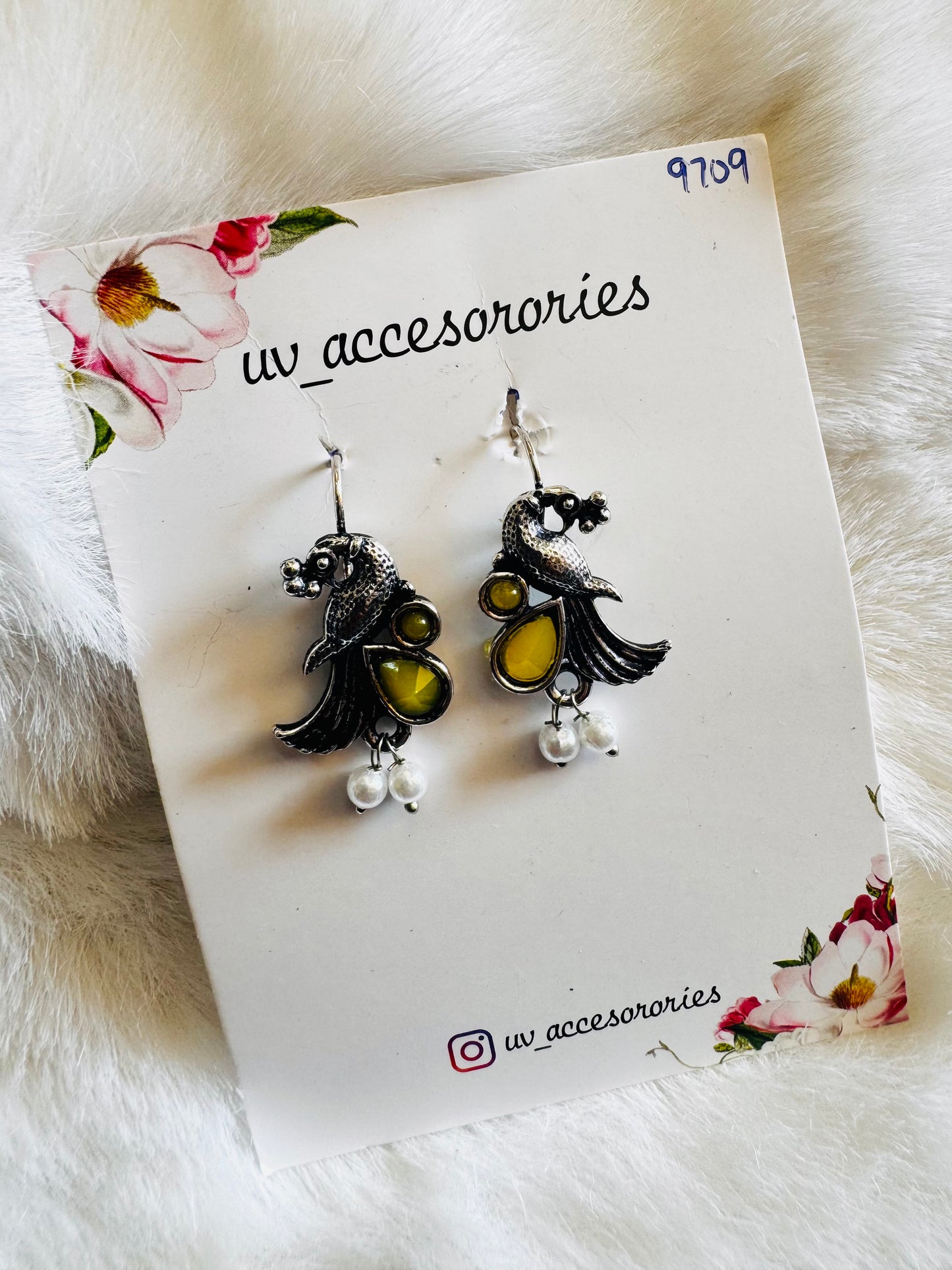 Peacock hangings mini