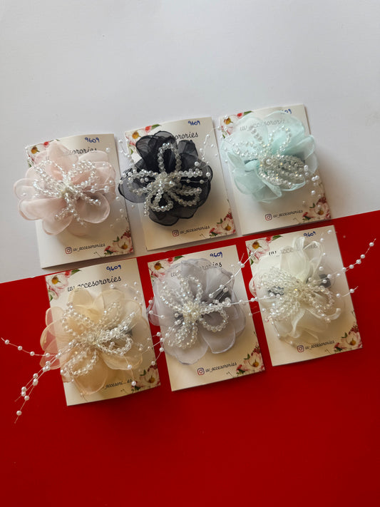 Pearl flower organza clips