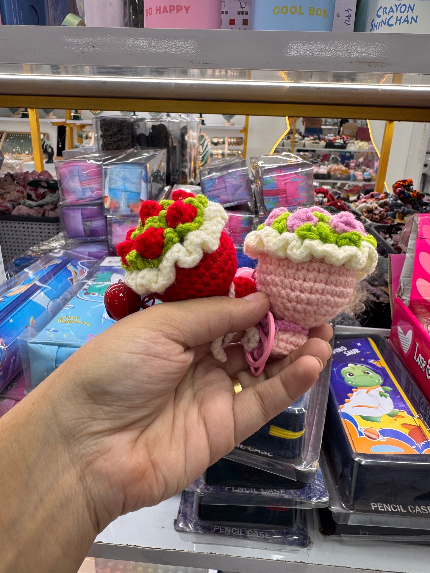 Mini boquet crochet keychain