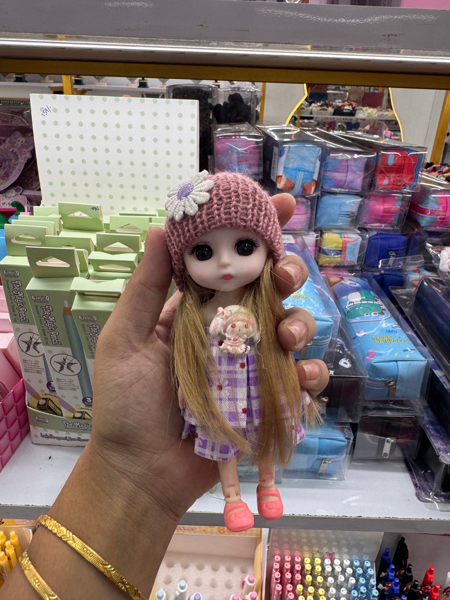 Movable doll keychains