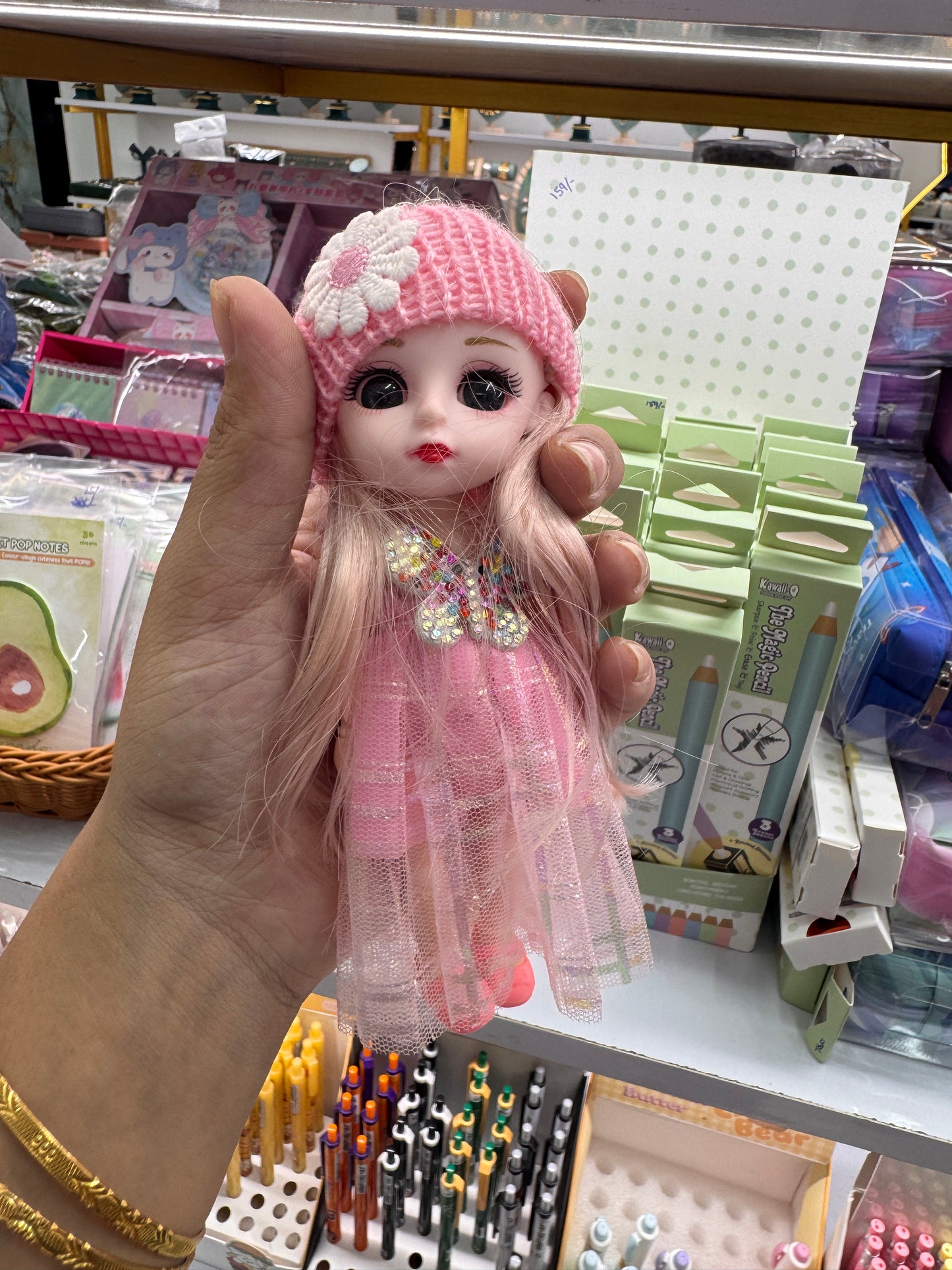 Movable doll keychains