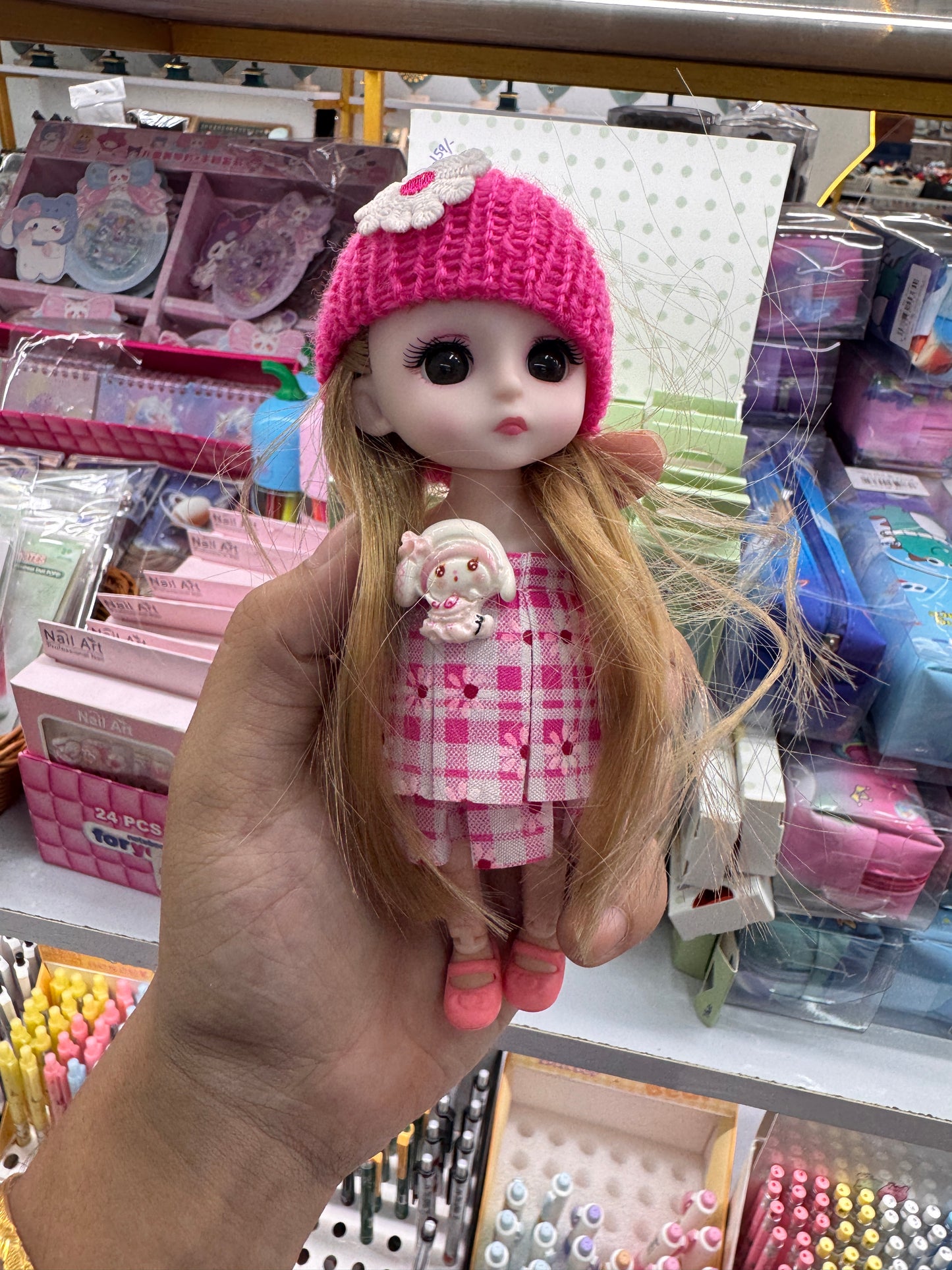 Movable doll keychains