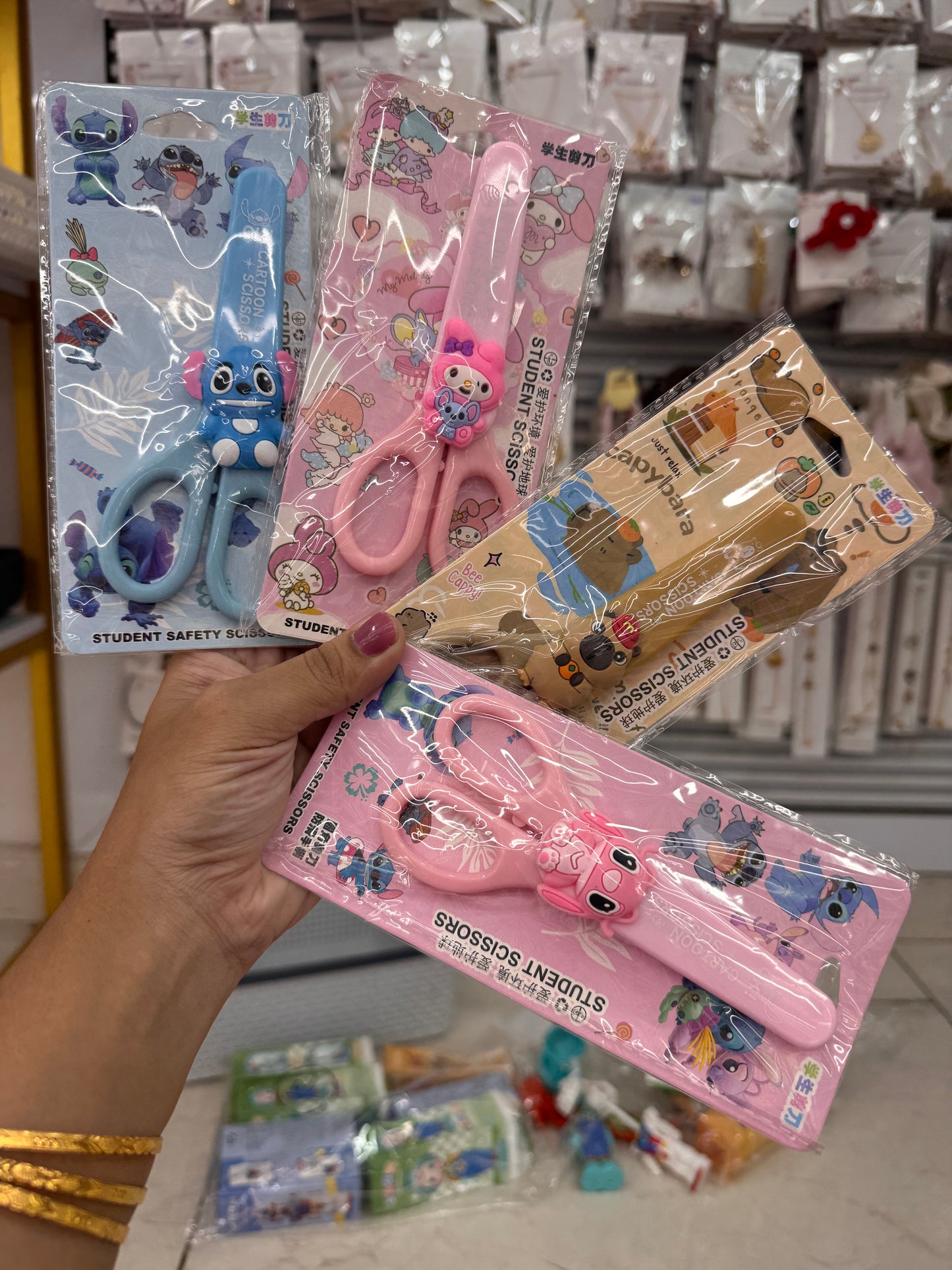 Cartoon scissors