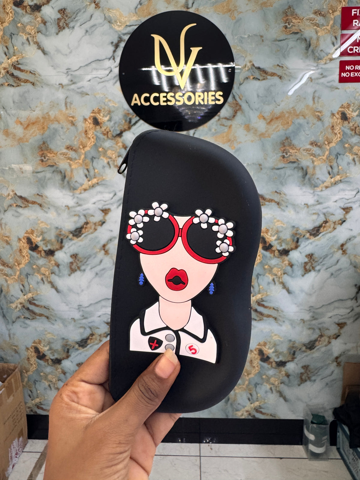Cartoon silicone sunglasses pouches