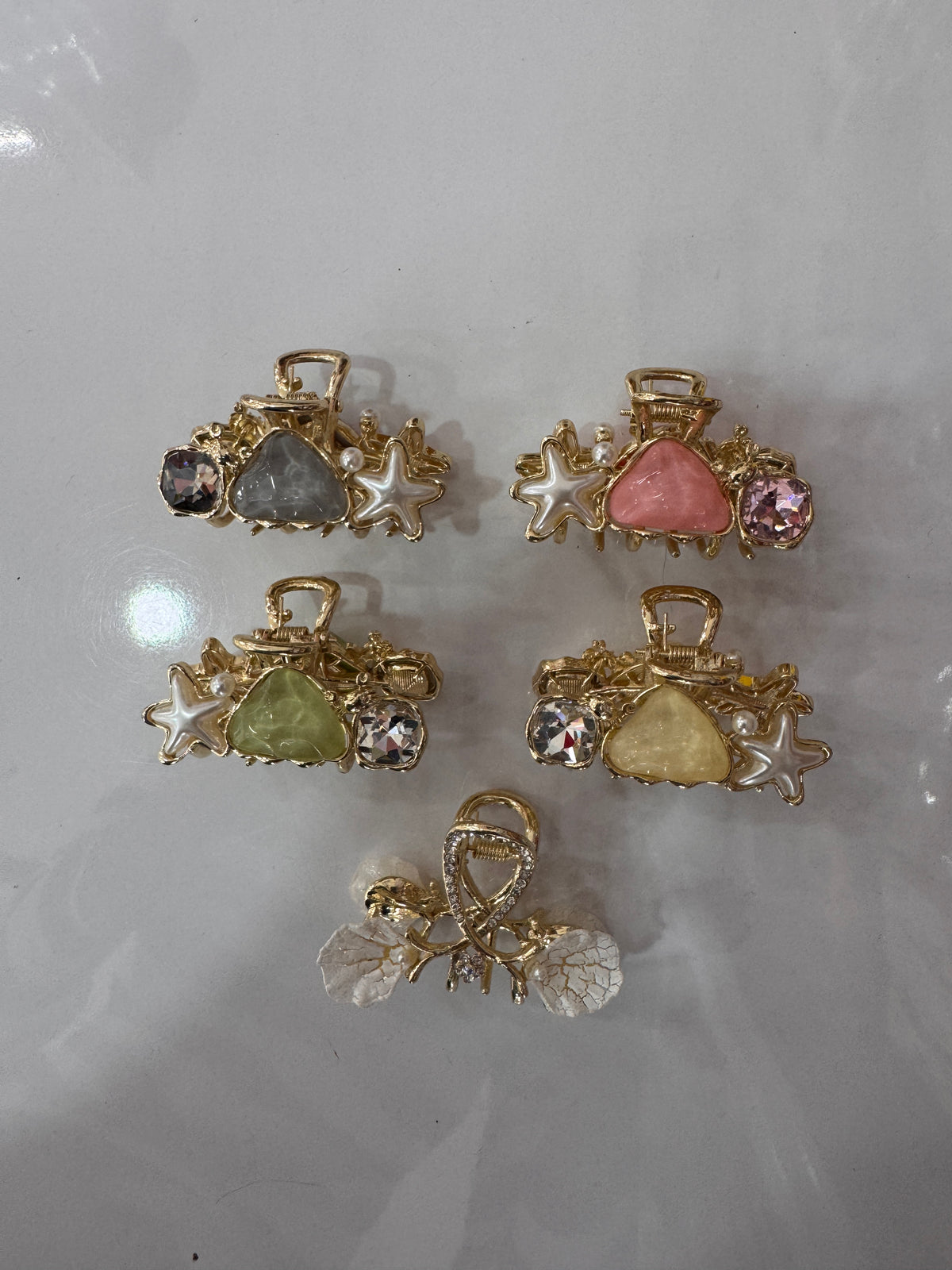 Mini metal hair claw clips