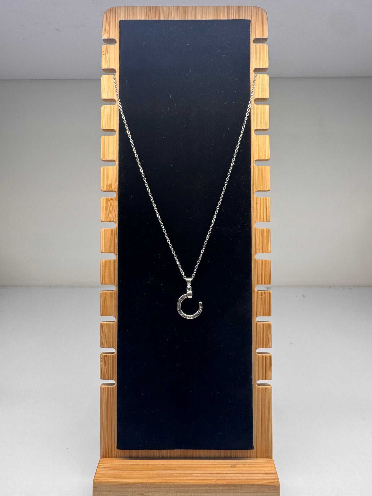 Horseshoe silver pendant necklace