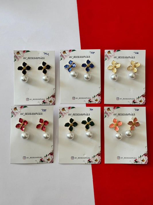 Pearl flower earrings