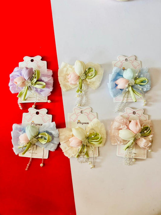 Tulip bow jumbo clips