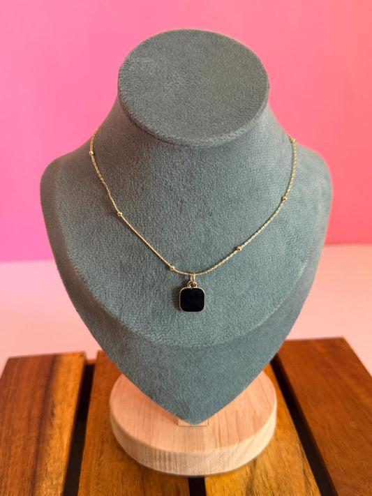 Black square chain