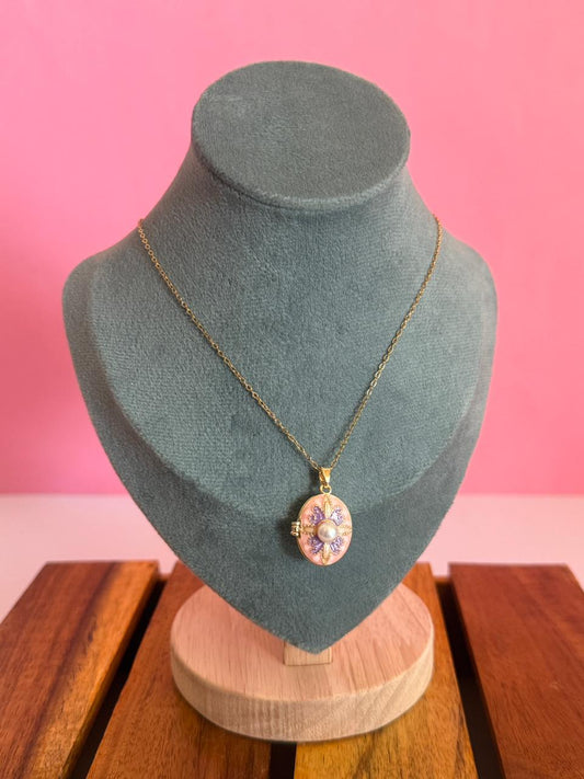 Pink oval openable charm chain