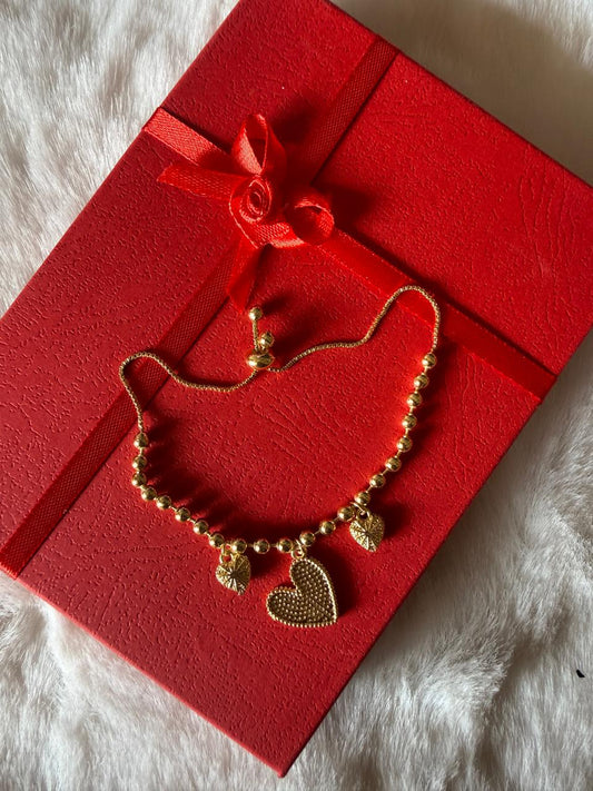 Heart charm bracelet