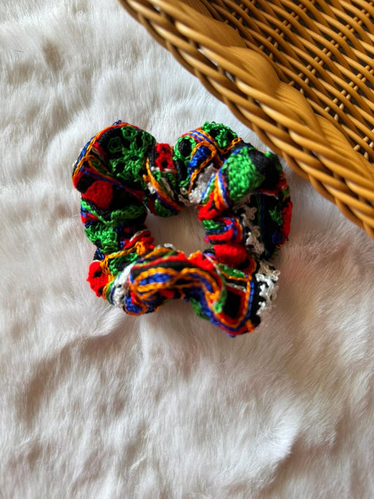 Garba scrunchies