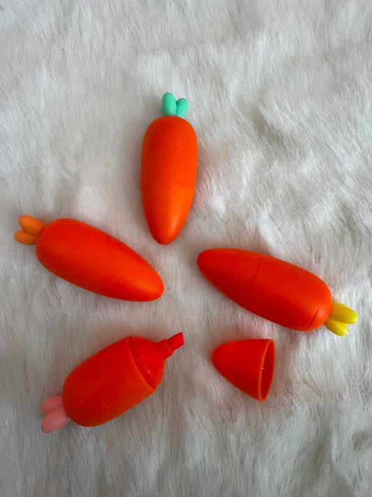 Carrot highlighter set